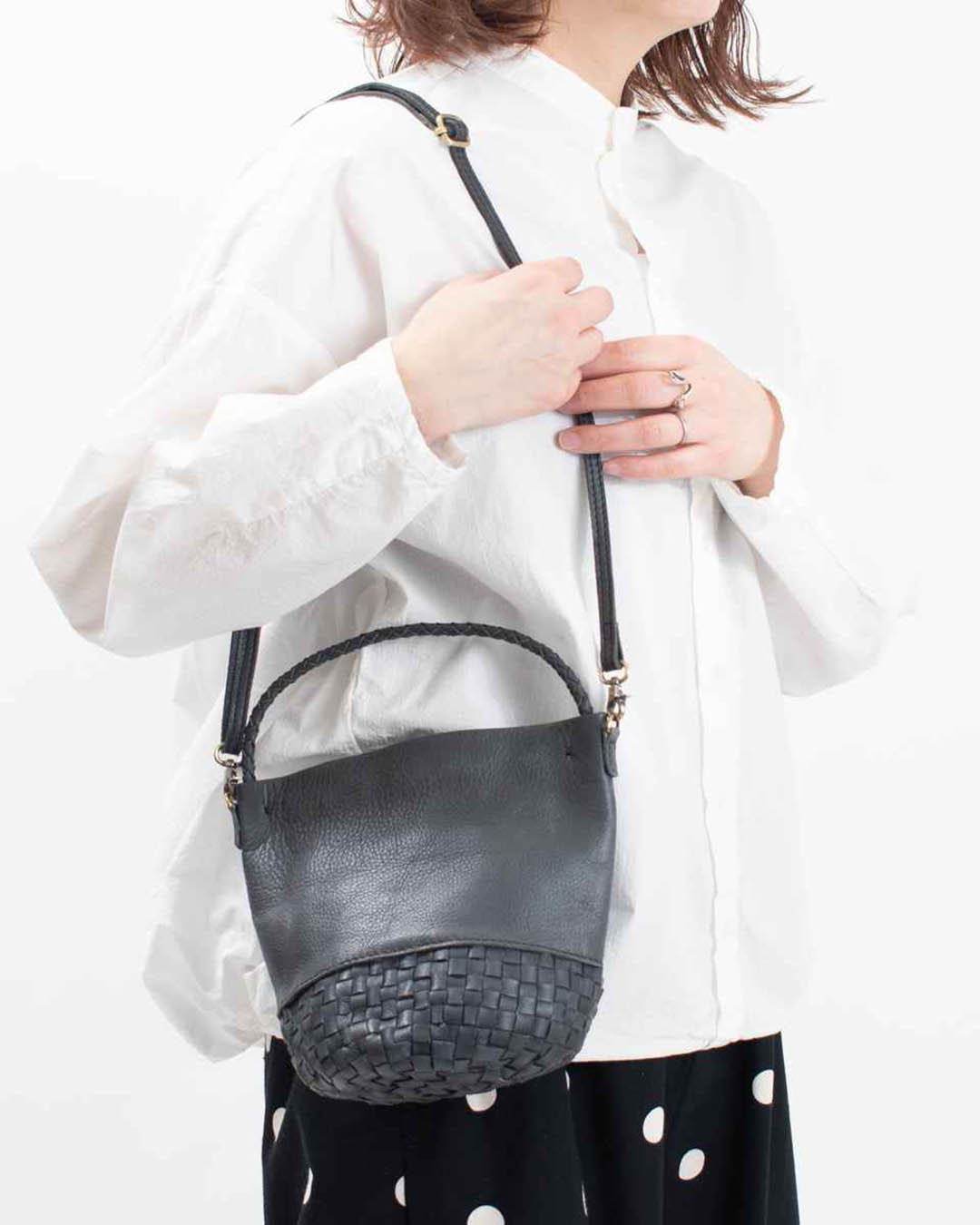 ichi 【Kyuca】2WAYラウンドミニトート ｜ナチュラルファッション