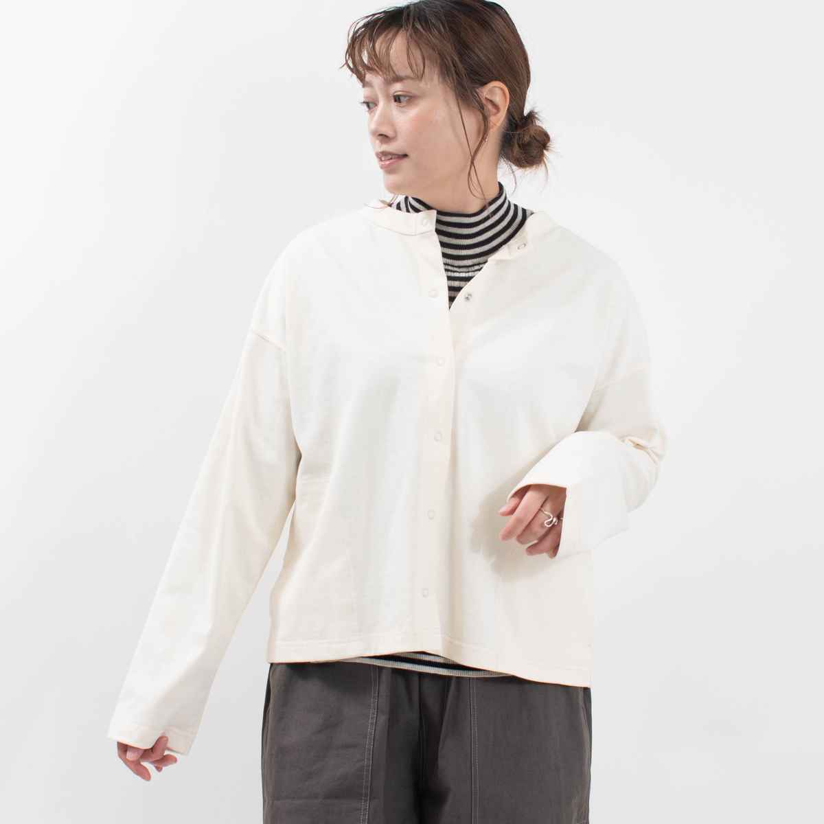SO[ ] 丸首長袖カーディガン
