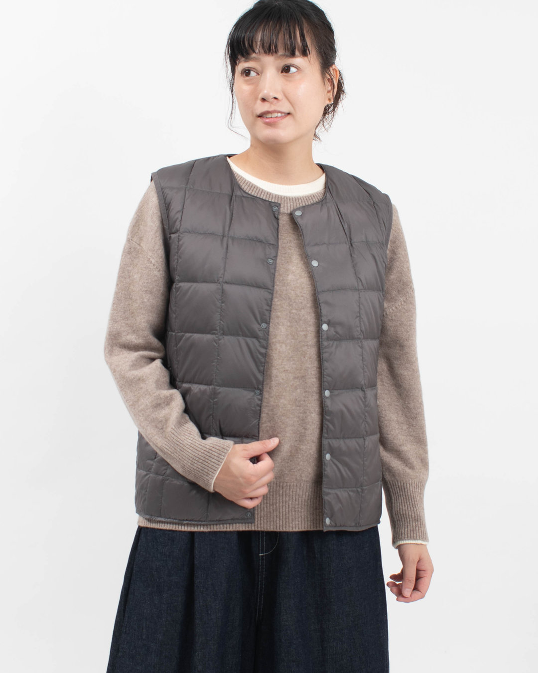 TAION-004 TAION ベーシック クルーネックボタン インナーダウンベスト