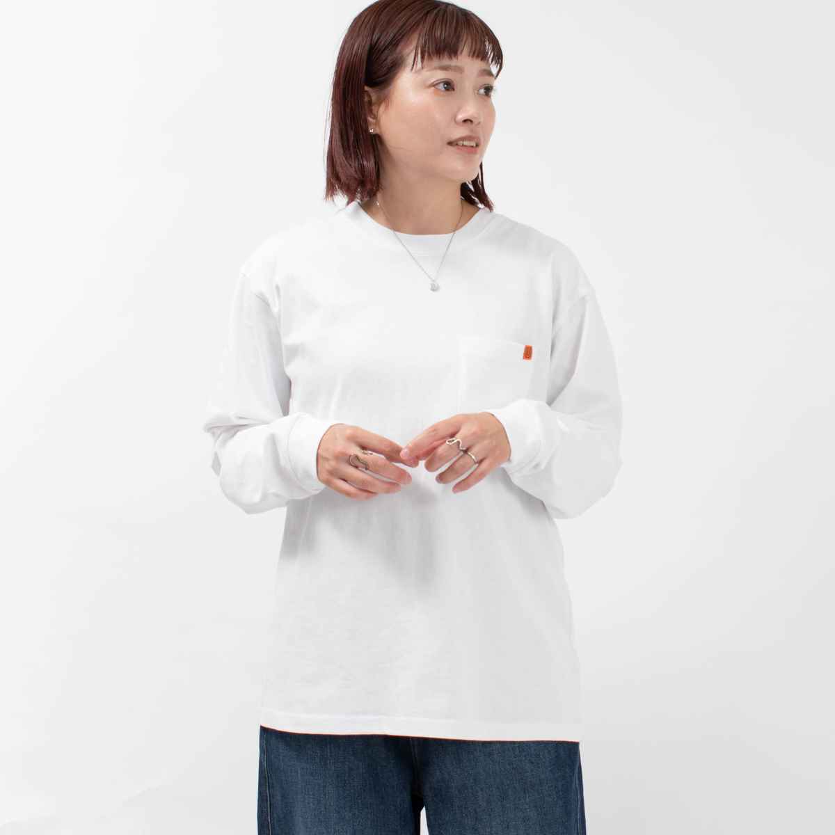 U2233210 UNIVERSAL OVERALL ポケットロングTシャツ