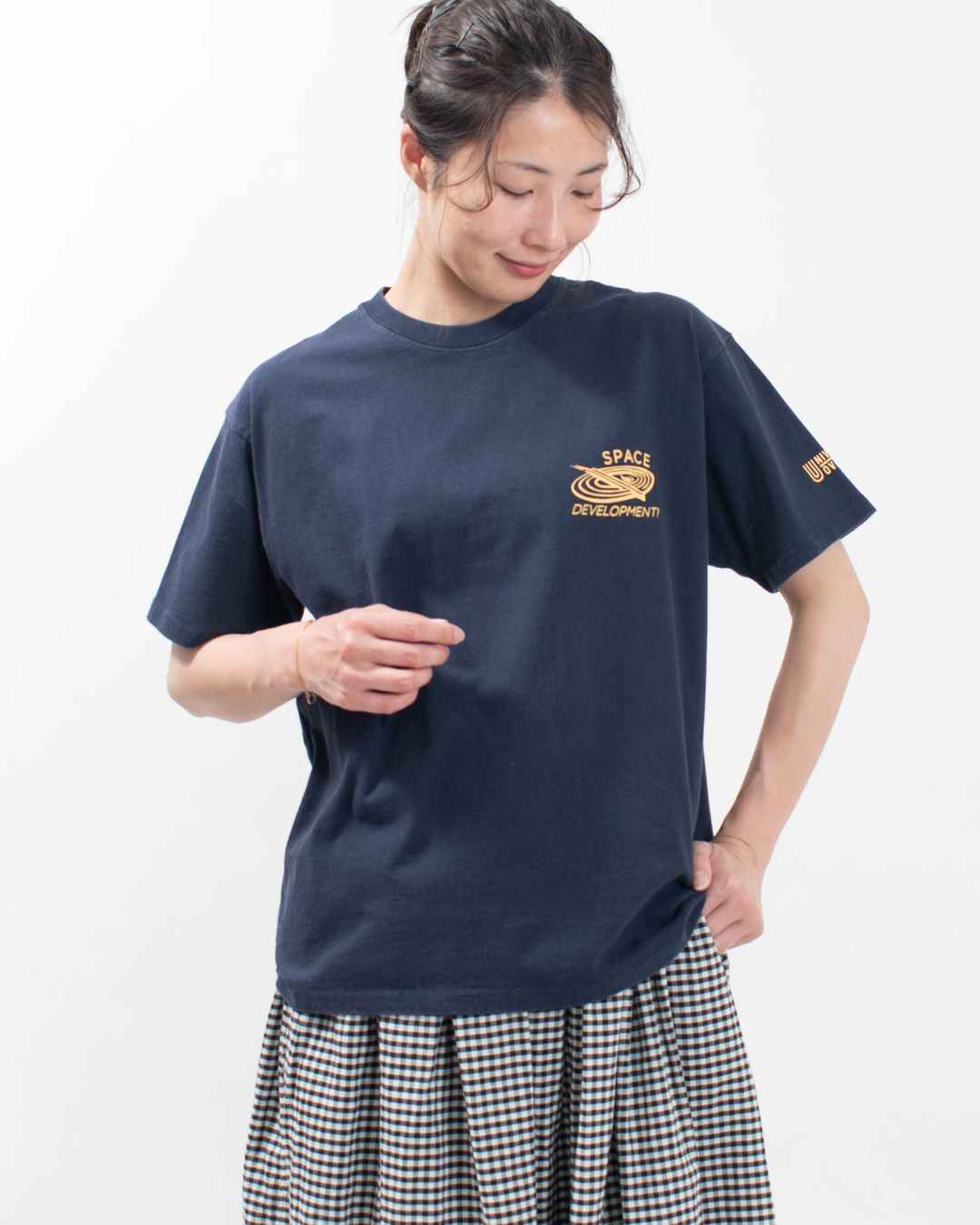 U2513209-B  UNIVERSAL OVERALL STONE WASH UOC S/S TEE