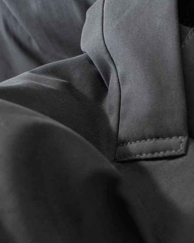 01EFP17470 blue willow ボンディングフードジャケット