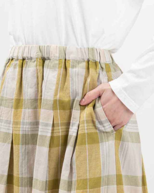 01ESP13052  blue willow コットンリネンチェックタックスカート