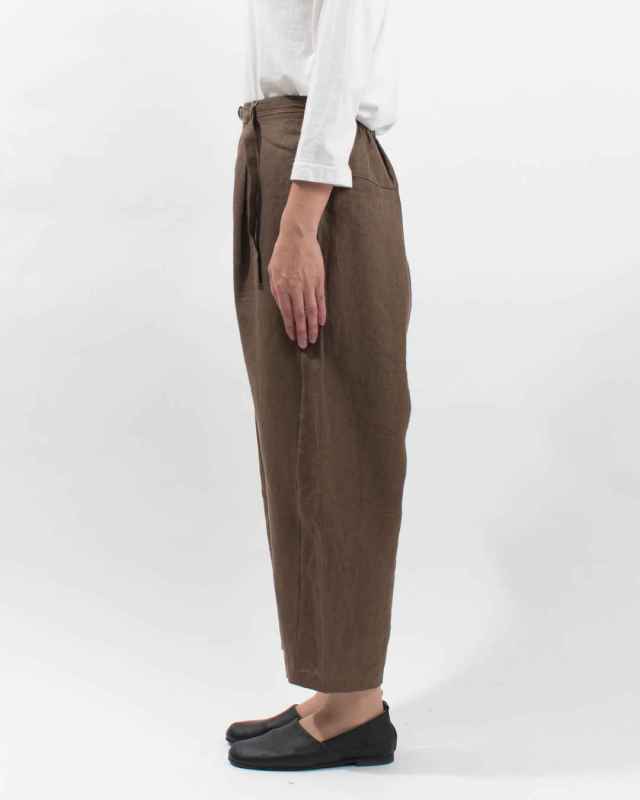 01EWP14502 blue willow リネン太番手共布ベルト付きパンツ