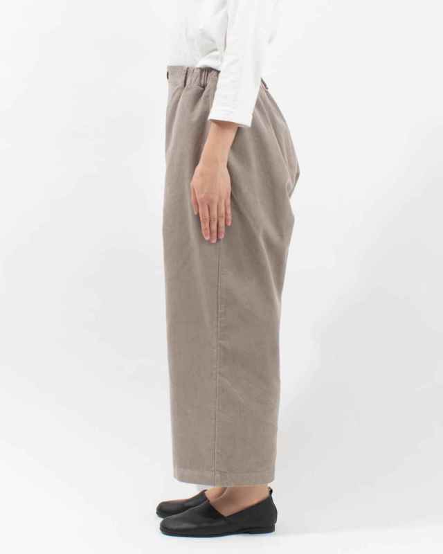01EWP14539 blue willow コーデュロイワイドパンツ
