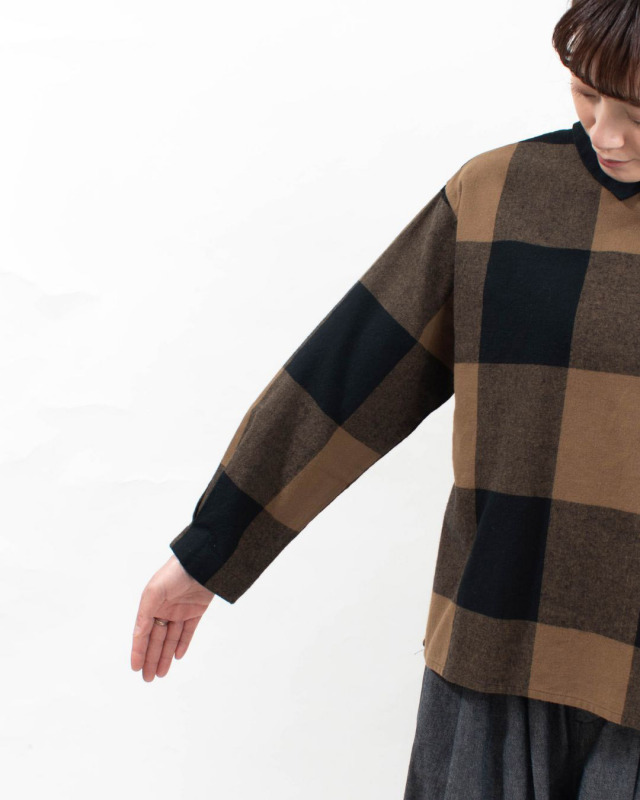 01EWS11609 blue willow コットンブロックチェック衿配色ブラウス