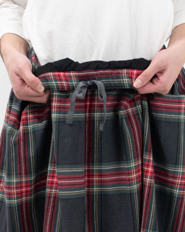 01EWS13603 blue willow コットンリネンチェックギャザースカート