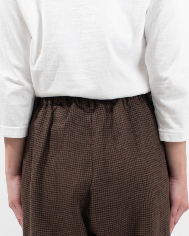 01EWS14622  blue willow リネン太番手タックテーパードパンツ