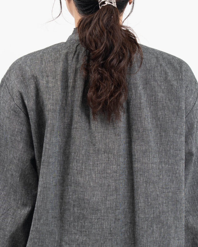 01FFP11436 blue willow コットンリネン衿裁ち切りフリルブラウス