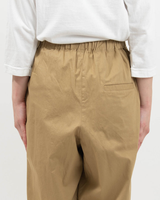 01FUP14240 blue willow コットン綾織りテーパードパンツ