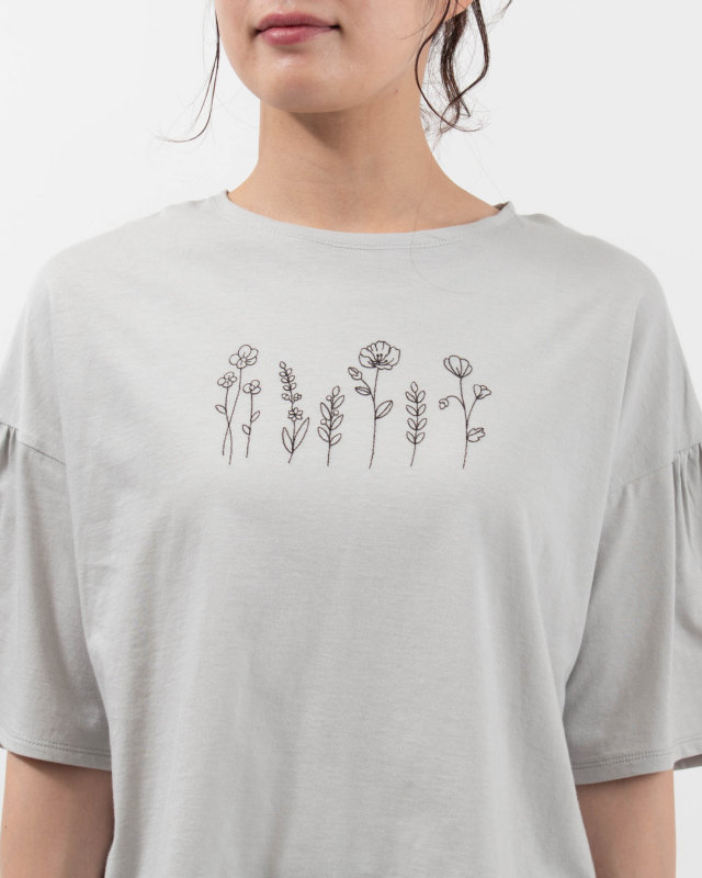 01FUP39328 blue willow ソフト天竺刺繍Tシャツ