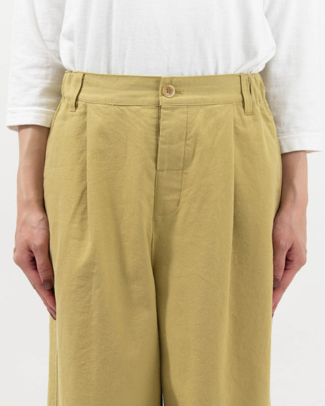01FUS14332　blue willow コットンリネンタックワイドパンツ