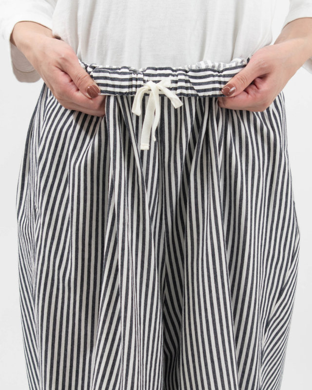 01FUS14338 blue willow コットン三つ綾ワイドクロップドパンツ