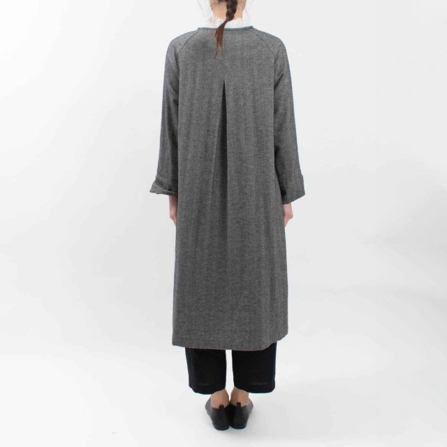 09CWS18954  blue willow コットン太番手ヘリンボン起毛ラグランスリーブコート