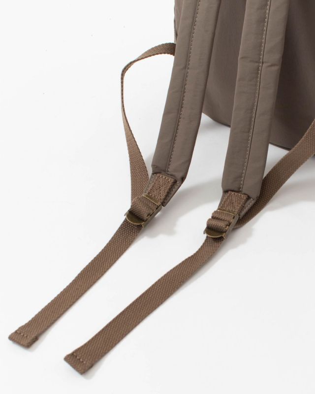 11927 toleur ナイロンドットリュック