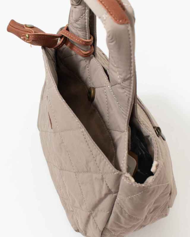 11988 toleur ナイロンキルティングトート