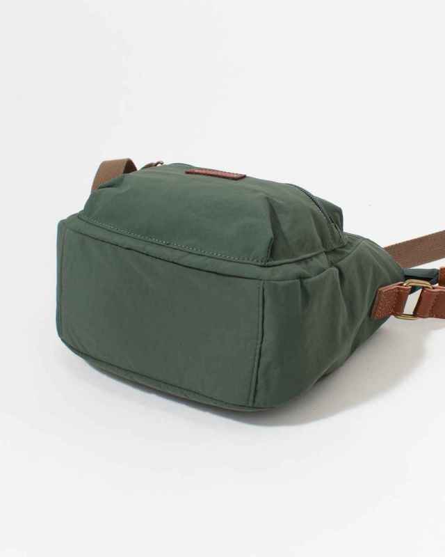 11992　toleur リンクルナイロンCショルダー