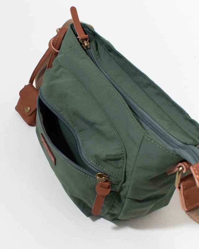 11992　toleur リンクルナイロンCショルダー