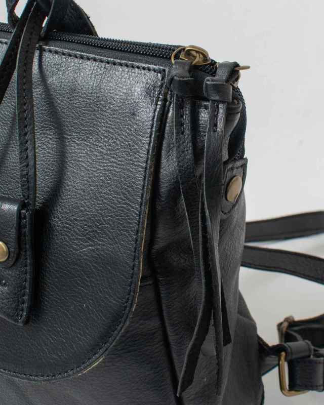 11999 toleur カウレザーリュック