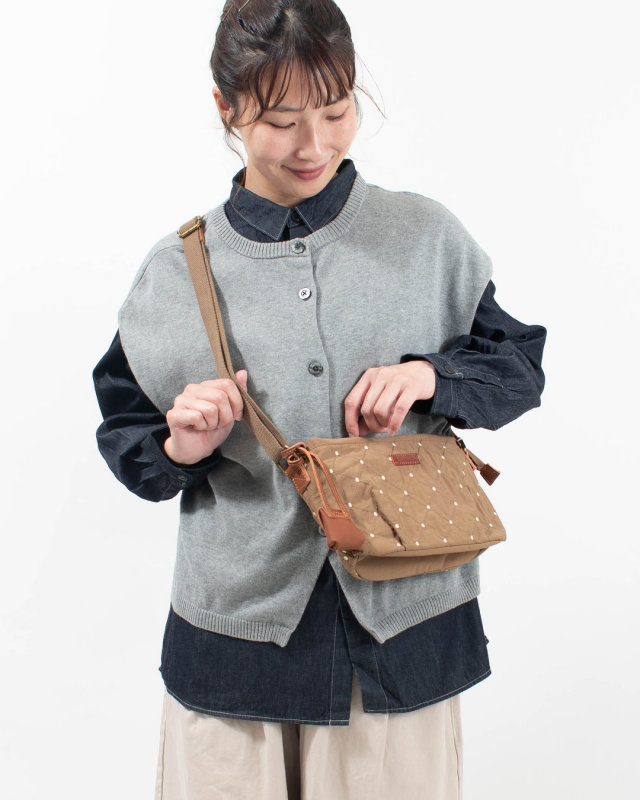 13050 toleur ステッチドット刺繍ショルダー