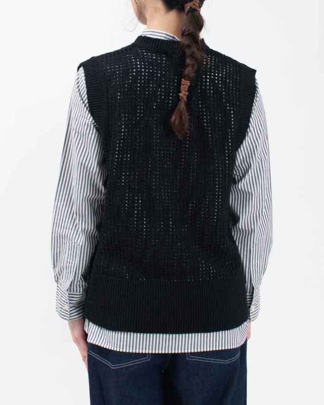 1518-234  YARRA スカシ編みニットベスト