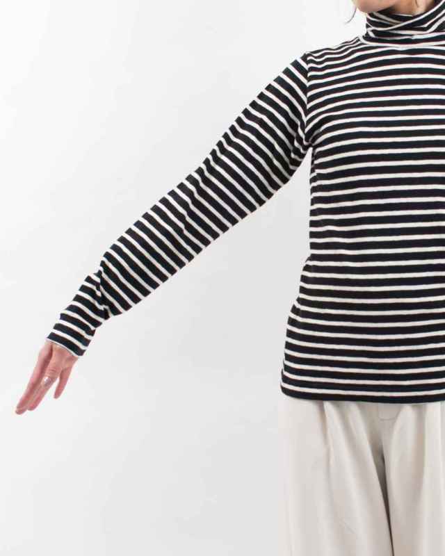 1541-222 YARRA エコリバイバルタートルプルオーバー