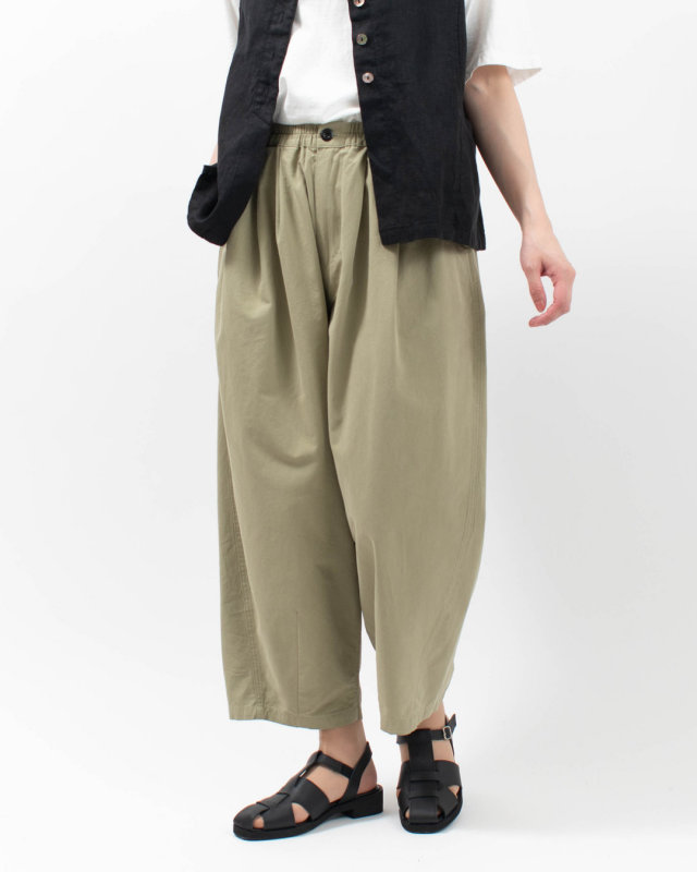 1615-242 YARRA ボリュームテーパードパンツ