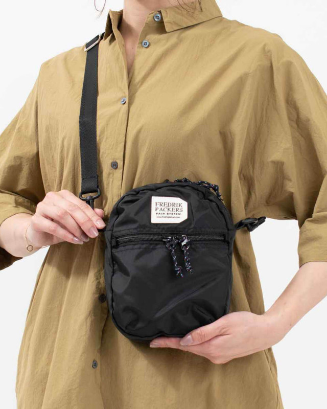 210DACTIVESHO FREDRIK PACKERS 210D ACTIVE SHOULDER M