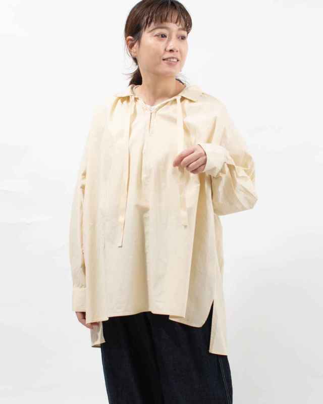 31-0210  ZAMPA スタンドカラースキッパーブラウス