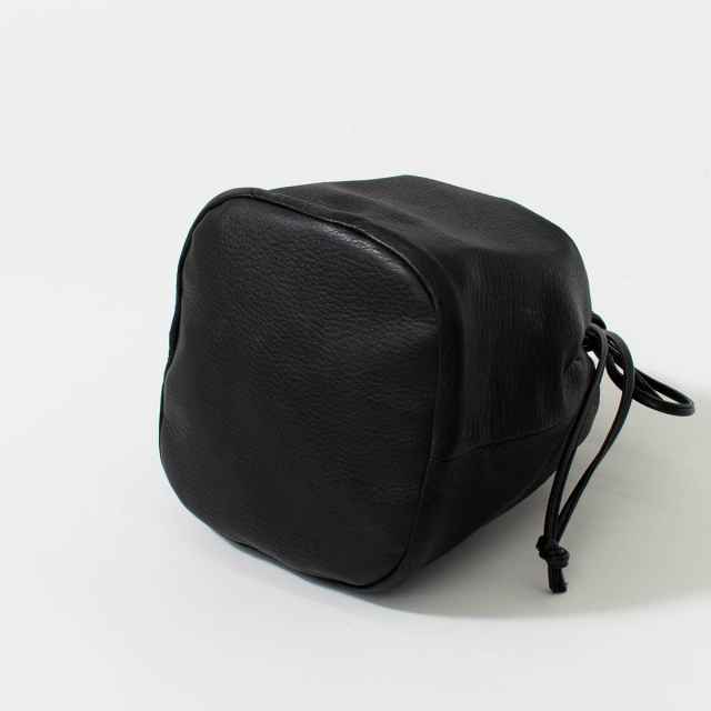 牛革　巾着 巾着レザーバッグ ブラック（新古品）