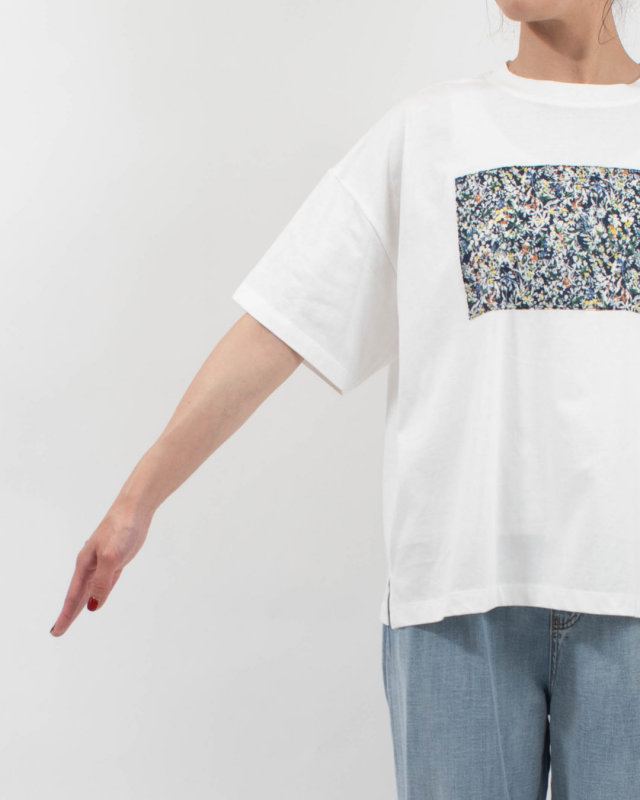 4601-7420 ista-ire コットン天竺×国産花柄 多色花柄スクエアTEE