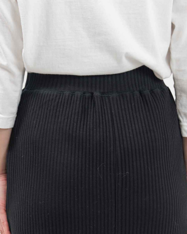 4887911A  nuance of F リブナロースカート