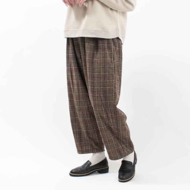 6378020　CUORE STORE タックパンツ