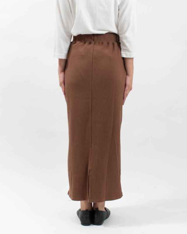 5686429 nuance of F リブナロースカート 