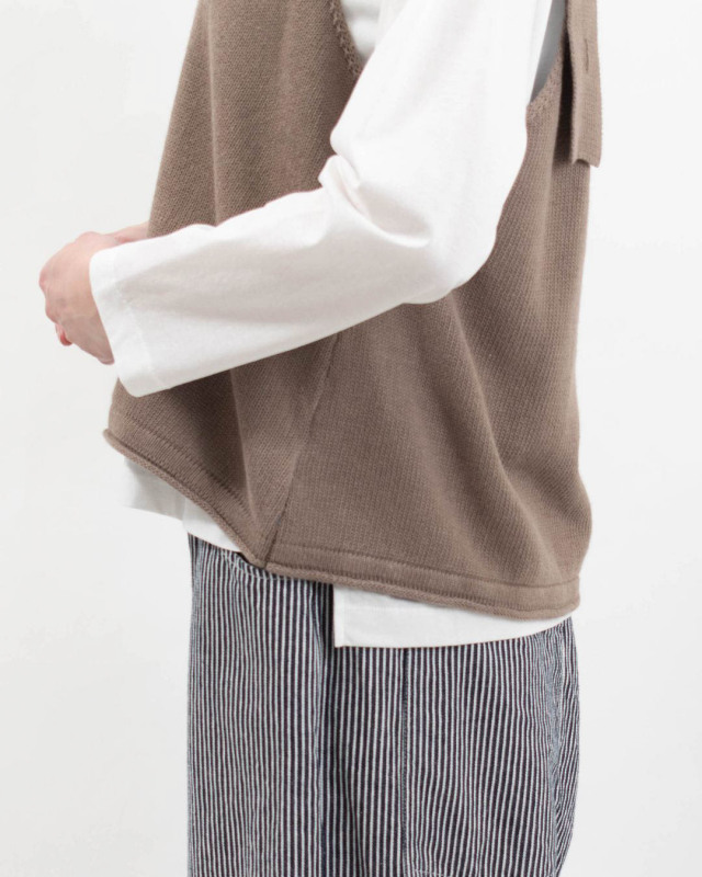 611104 mao made ざっくり 2way Aラインキャミベスト