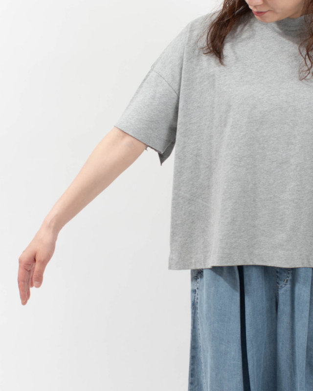 621207  mao made BACKふりふり フリルワイドTEE