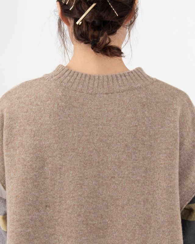 646611　NARU タスマニアラムタポットベスト