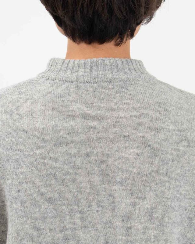 650600  NARU タスマニアラムコモドニット