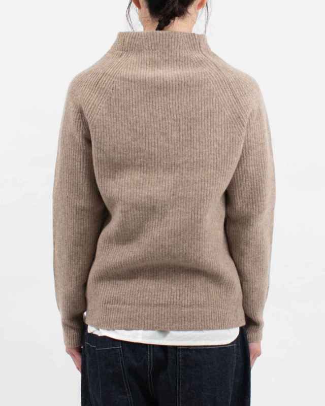 650602  NARU タスマニアラム エトレニットセーター プルオーバー