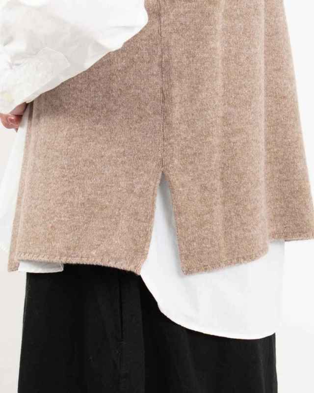 650603　NARU タスマニアラム2WAYベスト