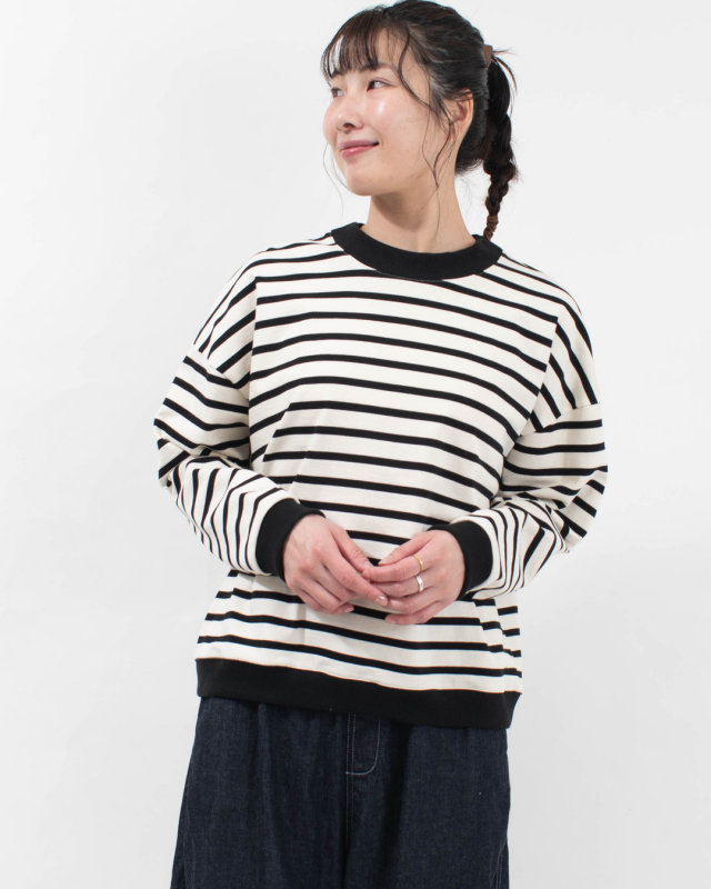 656205BF NARU デラヴェボーダー クルーネックプルオーバー