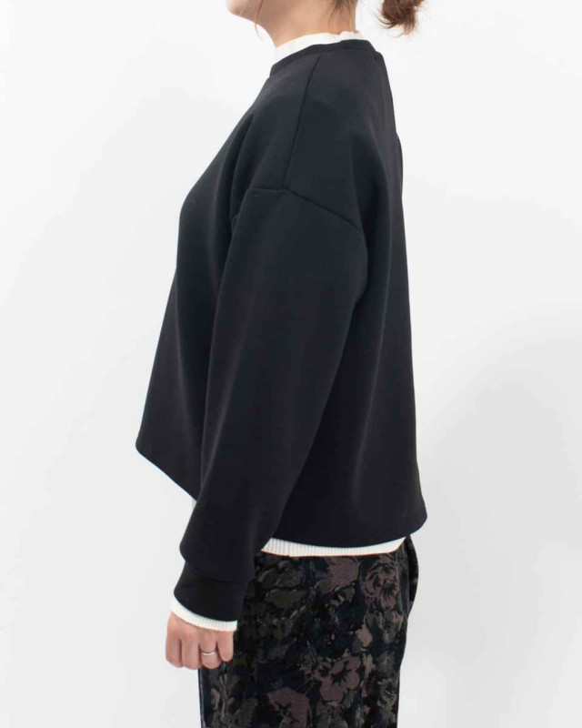 656227 NARU ミリオラメントダブルエアースリットプルオーバー