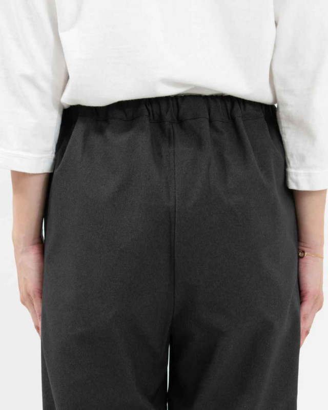 656915 NARU LANATEC-ECOツイルストレッチイージーパンツ