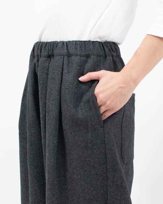 758-504 Bliss bunch タック使いワイドパンツ