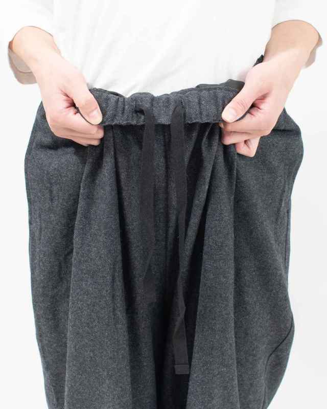 758-504 Bliss bunch タック使いワイドパンツ