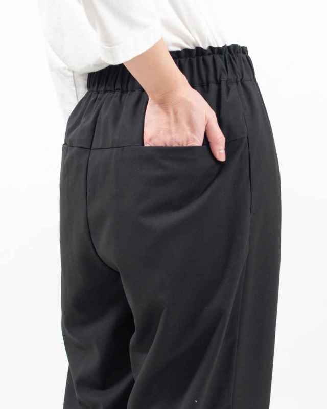 761-231 Bliss bunch タックテーパードパンツ