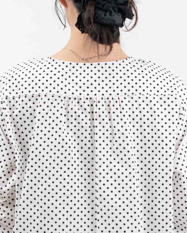 761-236 Bliss bunch フロントフリルブラウス