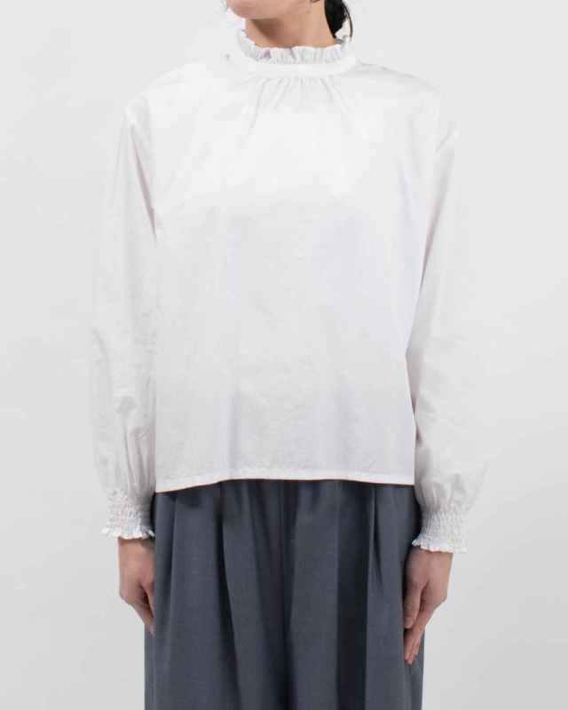 761-237 Bliss bunch バック釦フリル衿ブラウス