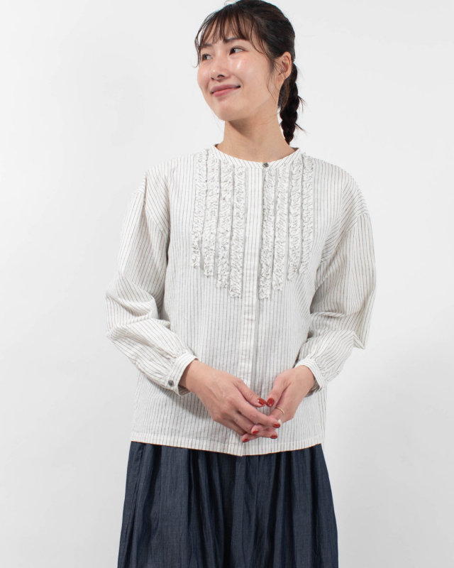 768-322 Bliss bunch 綿麻平織り フロントフリルモチーフシャツ