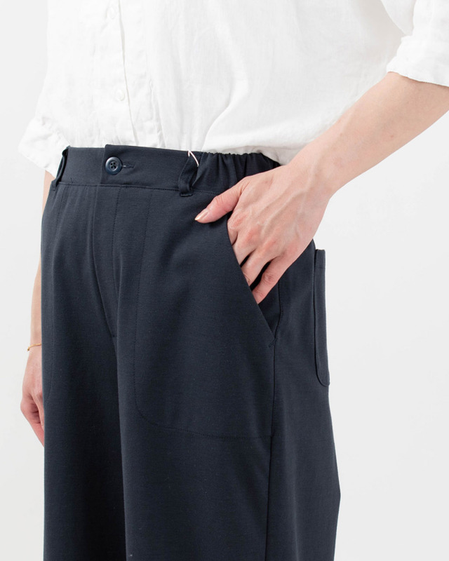 Westwood Outfitters　きれいめポンチのワイドパンツ 8138106